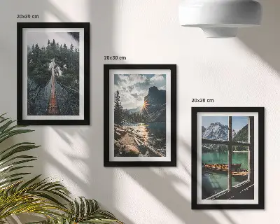 Zestaw 3 obrazów w ramie most w lesie nad jeziorem z łodziami i widokiem na góry