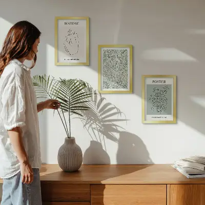 Zestaw obrazów dekoracja ścienna z liniami i roślinnymi wzorami w minimalistycznym stylu