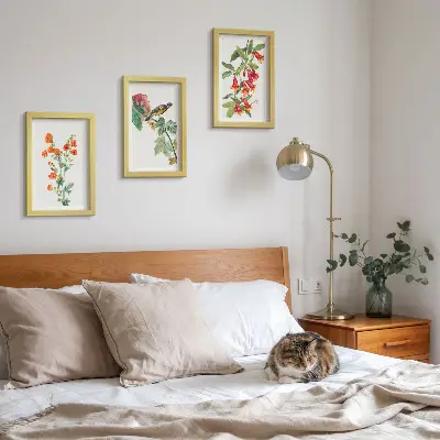 Dekoracja ścienna zestaw obrazów Malowane kwiaty retro i ptak na gałęzi