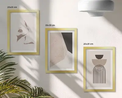 Zestaw obrazów dekoracja ścienna z abstrakcyjnymi geometrycznymi kształtami i twarzą kobiety