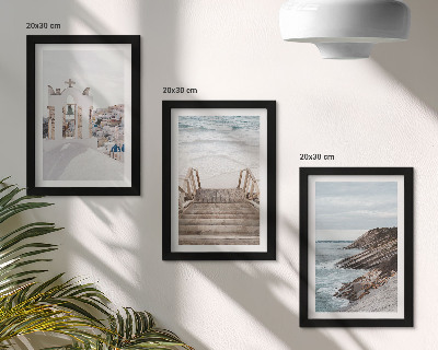 Tryptyk w ramie Widoki morza i architektury Santorini na tle nieba