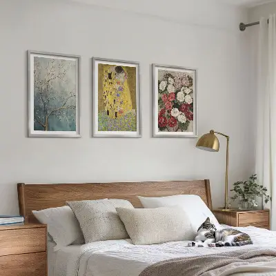 Zestaw obrazów do salonu motyw kwiatów i drzew w stylu malarstwa Klimta