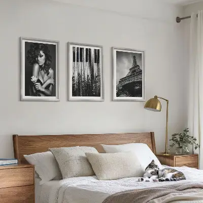 Zestaw 3 obrazów do salonu Portret kobiety z różą Eiffla