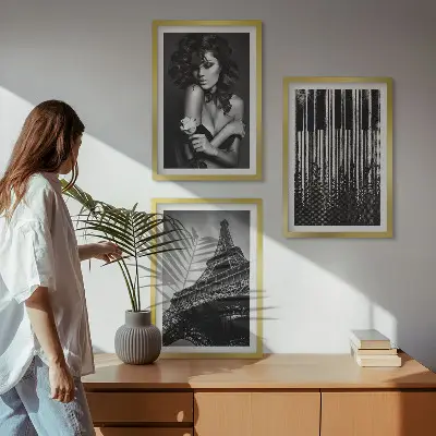 Zestaw 3 obrazów do salonu Portret kobiety z różą Eiffla