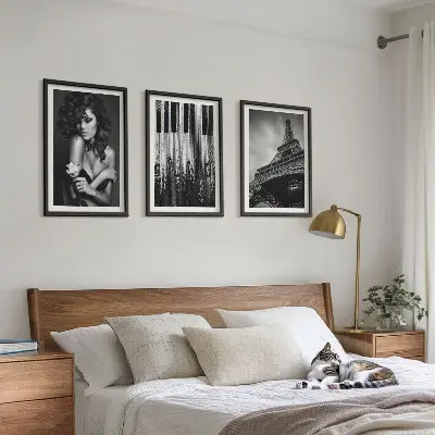 Zestaw 3 obrazów do salonu Portret kobiety z różą Eiffla