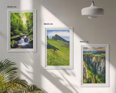 Zestaw obrazów do salonu z motywem zielonych gór, wodospadu i lasu