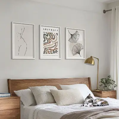 Zestaw obrazów do salonu z abstrakcyjnymi wzorami w stylu boho