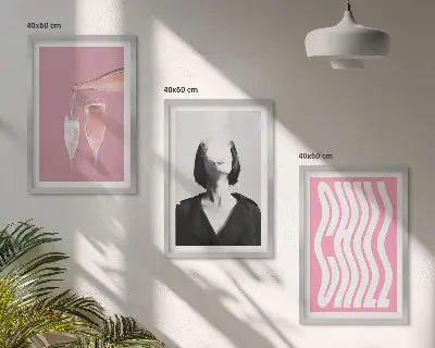 Zestaw obrazów do salonu stylowy portret z motywem relaksu przy szampanie