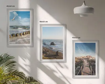 Zestaw obrazów do salonu plaża z falami, niebem i molo