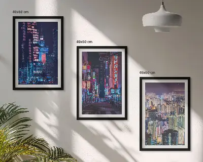 Zestaw 3 obrazów do salonu nocne miasto z neonowymi światłami