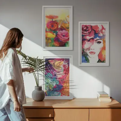 Zestaw 3 obrazów do salonu kwiaty i portret kobiety w intensywnych barwach