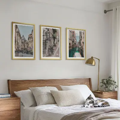 Zestaw obrazów do salonu Weneckie uliczki z wodą