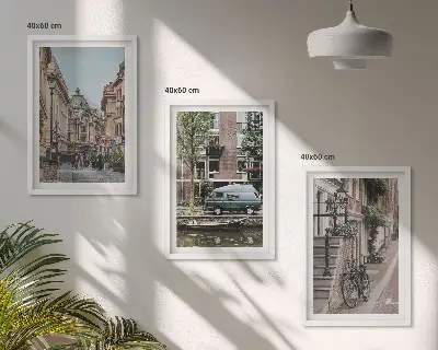 Kompozycja obrazów na ścianę Miejskie widoki na budynki