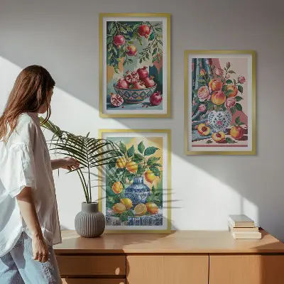 Kwiaty i owoce w wazonach zestaw 3 obrazów do salonu
