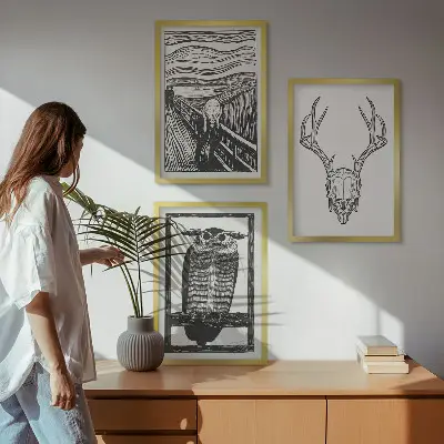 Kompozycja obrazów na ścianę grafika z motywem krzyku, czaszki i sowy