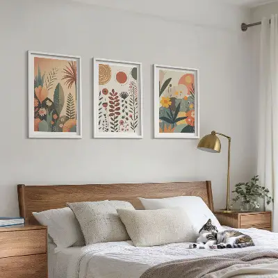 Kompozycja obrazów na ścianę z motywem roślin w stylu boho