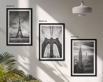 Zestaw 3 obrazów do salonu Wieże mosty monochromatyczne