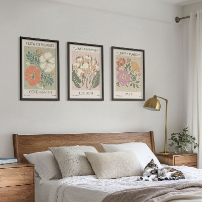 Zestaw 3 obrazów do salonu Kwiatowe postery Kopenhaga Londyn Paryż