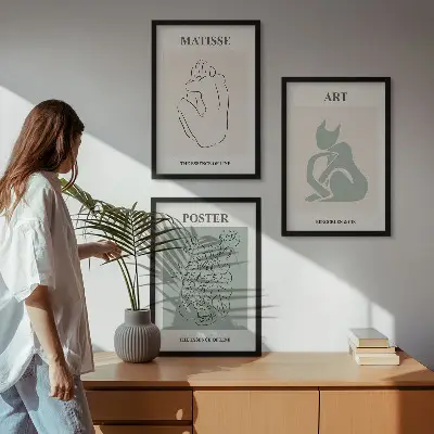 Kompozycja obrazów na ścianę postery w odcieniach beżu i zieleni w stylu Matisse'a