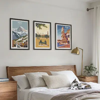 Kompozycja obrazów na ścianę z motywem gór w Ouray, Londynu oraz Koloseum