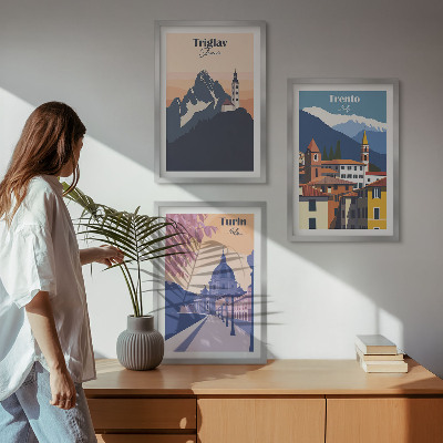 Kompozycja obrazów na ścianę Góry architektura retro ilustracje