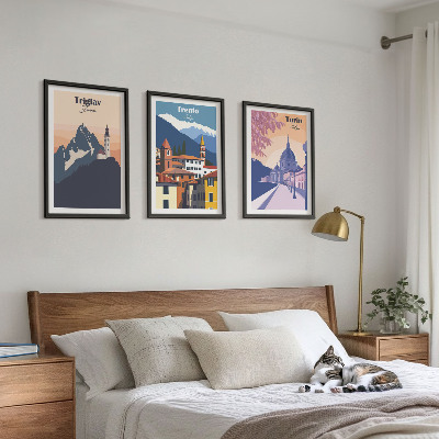 Kompozycja obrazów na ścianę Góry architektura retro ilustracje