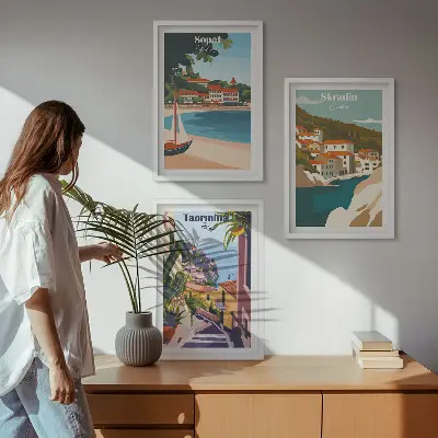 Kompozycja obrazów na ścianę ilustracje przedstawiające nadmorskie miasta