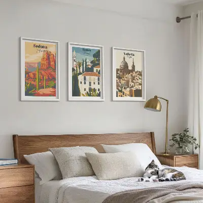 Zestaw 3 obrazów do salonu widoki Sedona, Sintra i Valletta w stylu retro