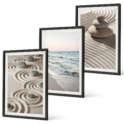 Zestaw obrazów do salonu fale, piasek, woda i kamienie na plaży