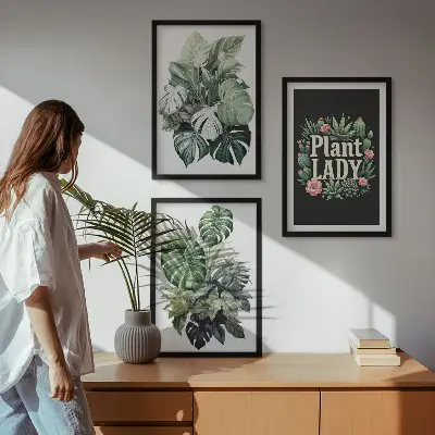 Zestaw 3 obrazów do salonu Rośliny tropikalne Plant Lady zestaw trzech obrazów ściennych z motywem roślin tropikalnych