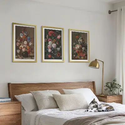 Zestaw 3 obrazów kwiaty w wazonach kompozycje do salonu