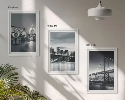 Kompozycja obrazów na ścianę mosty i architektura miast w odcieniach szarości