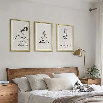 Zestaw 3 obrazów do salonu wino żaglówka i kieliszek w stylu line art