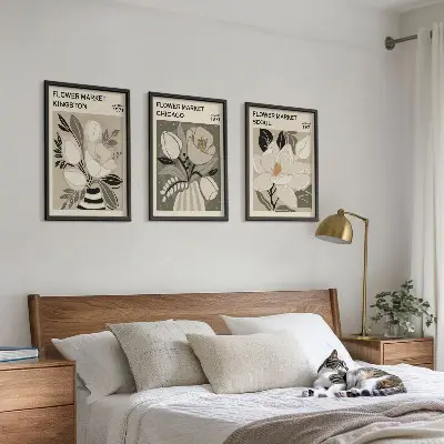 Kompozycja obrazów na ścianę kwiaty w stylu retro inspirowane Kingston Seul i Chicago