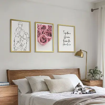 Zestaw 3 obrazów do salonu rodzina line-art z bukietami róż