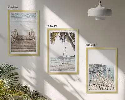 Kompozycja obrazów na ścianę plaża z drewnianymi schodami i huśtawką