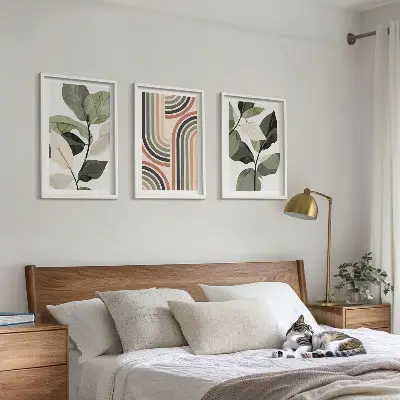 Zestaw obrazów do salonu z roślinnymi motywami geometrycznymi