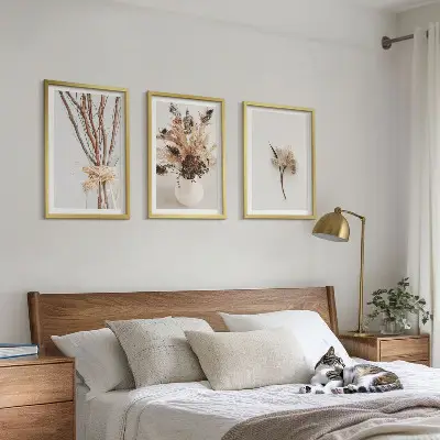 Zestaw 3 obrazów do salonu kwiaty i gałęzie w stylu minimalistycznym