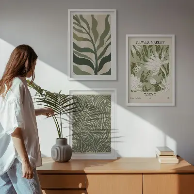 Zestaw obrazów do salonu z roślinnymi wzorami w stylu boho