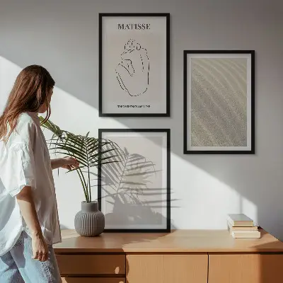 Zestaw obrazów do salonu minimalistyczne linie z motywem piasku i słońca