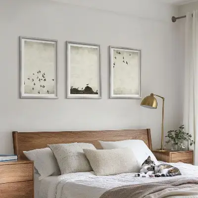 Zestaw 3 obrazów do salonu ptaki w locie w stylu minimalistycznym