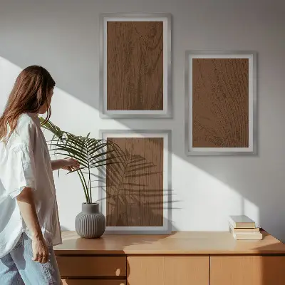 Zestaw 3 obrazów do salonu z motywem minimalistycznej tekstury kory drzewa
