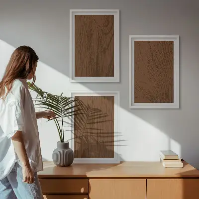 Zestaw 3 obrazów do salonu z motywem minimalistycznej tekstury kory drzewa