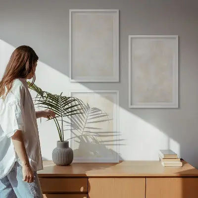 Zestaw 3 obrazów do salonu jasne tekstury farby w stylu design