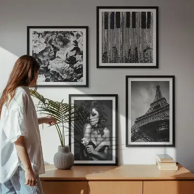 Zestaw obrazów dekoracyjnych portret kobiety z różą i wieżą Eiffla