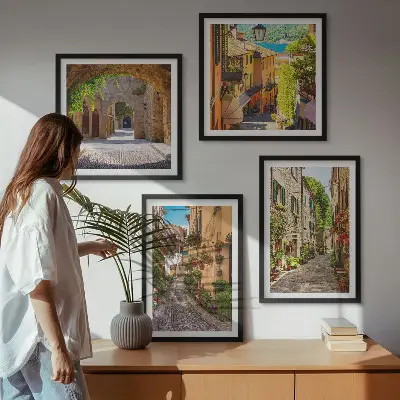 Zestaw 4 obrazów w ramie włoskie ulice z motywem kwiatów i architektury