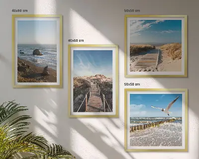 Zestaw 4 obrazów w ramie plaża z falami, niebem i molo podczas spaceru