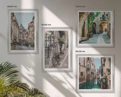 Zestaw 4 obrazów w ramie weneckie uliczki z motywem wody i architektury