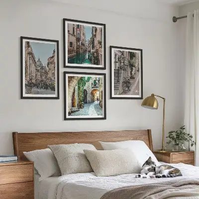 Zestaw 4 obrazów w ramie weneckie uliczki z motywem wody i architektury