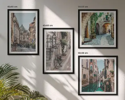 Zestaw 4 obrazów w ramie weneckie uliczki z motywem wody i architektury